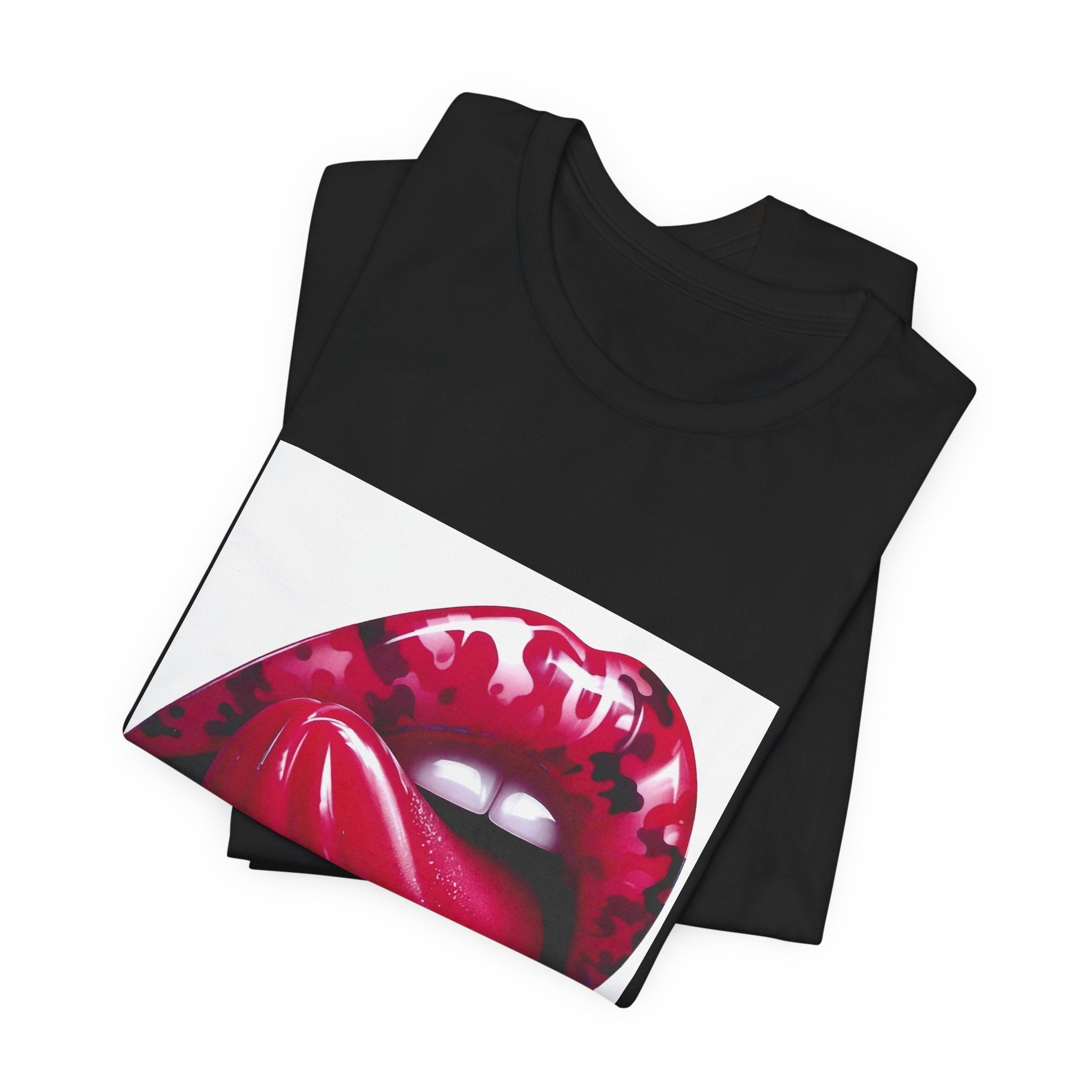 Dripping Red Lips Graphic Tee — Bold Pop Art Lip Print T-Shirt